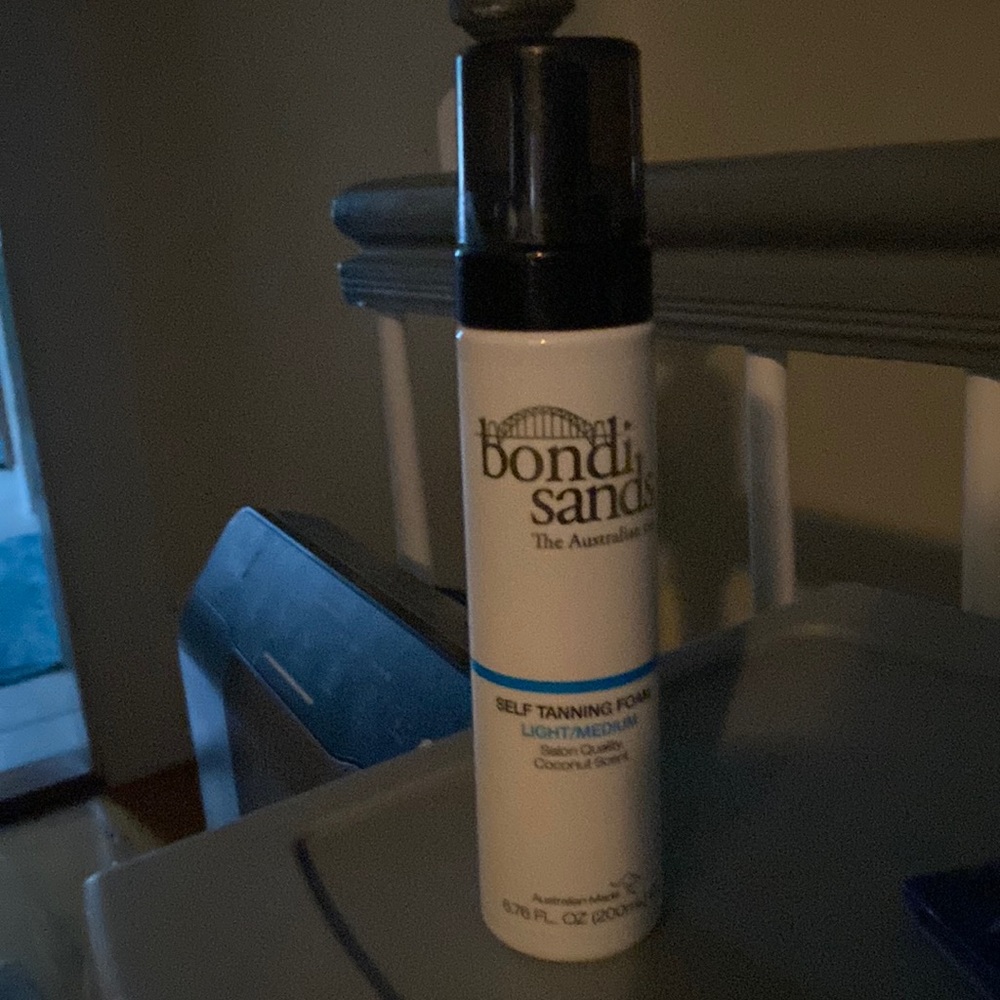 Bondi sands the Australian tan self tanning foam light to medium